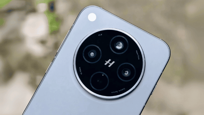 Hệ thống ba camera 50MP của OPPO Find X8s Plus 512GB cũ