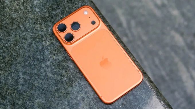 iPhone 17 Pro và Vivo X200 Pro