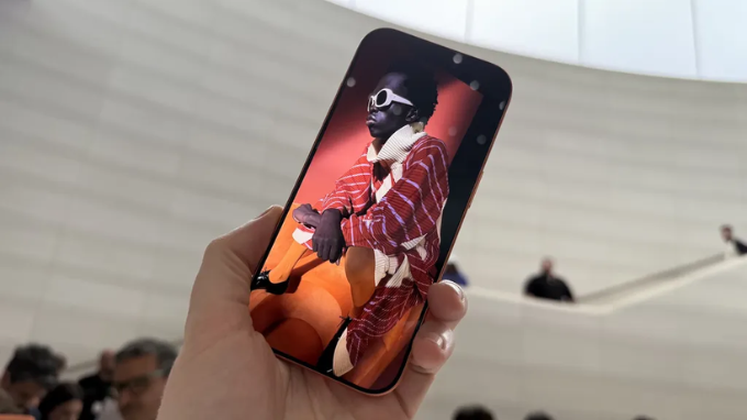 Màn hình iPhone 17 có ProMotion, hiển thị mượt mà hơn