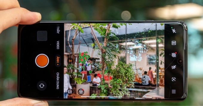 Camera OPPO Find X8 Pro 5G cũ chụp ảnh ngày và đêm có tốt không?