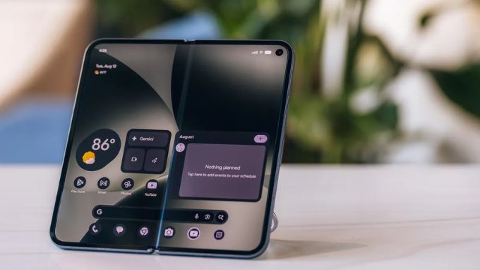 Google Pixel 10 Pro Fold và Oppo Find N5