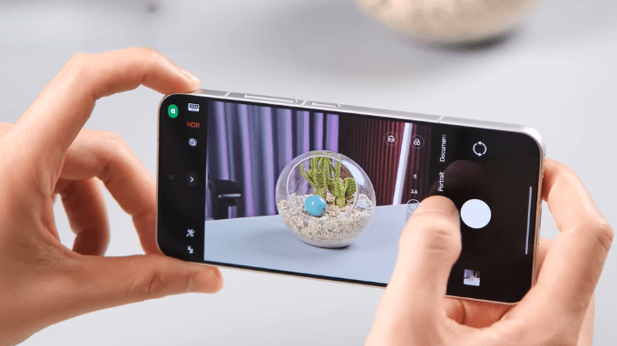 Xiaomi 15 với camera 50MP và AI Scene Detection