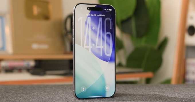 Chất lượng hiển thị Super Retina XDR trên iPhone Air