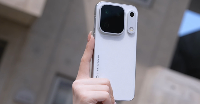 OPPO Find X10 Pro Max - Lựa chọn hàng đầu cho các nhà sáng tạo nội dung.