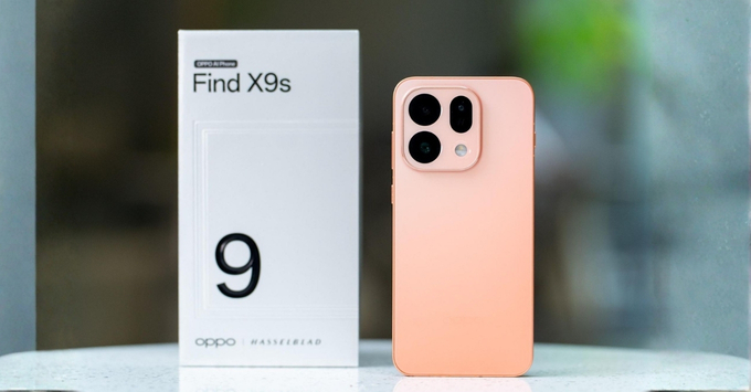 Thiết kế mỏng nhẹ tinh tế của điện thoại OPPO Find X9s