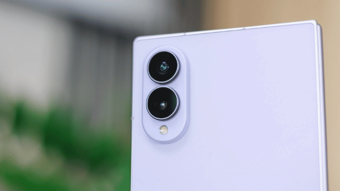 Galaxy Z Fold8 tập trung vào camera rộng và siêu rộng 50MP