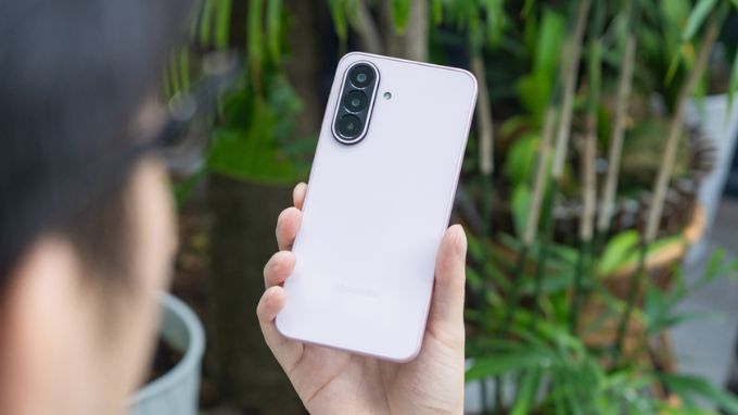 Samsung Galaxy A27 sở hữu hệ thống 3 camera sau