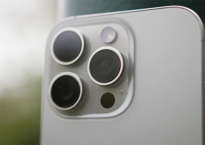 iPhone 16 Pro chỉ có khẩu cố định f/1.78 