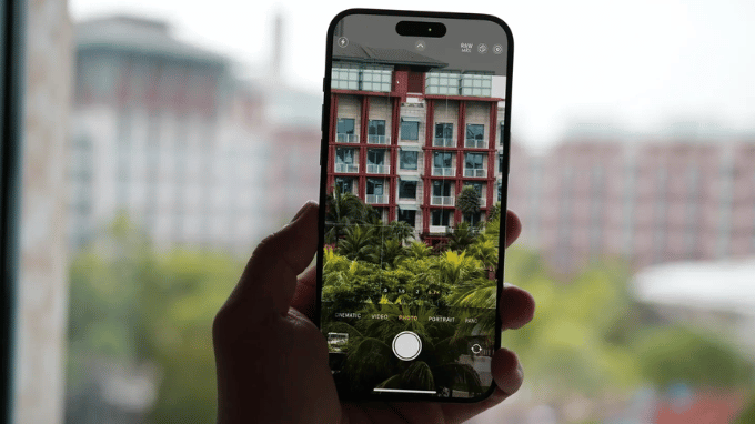 Camera tele 5x của iPhone 15 Pro Max