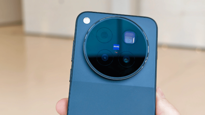 Camera Vivo X500 Pro Max thiên về video