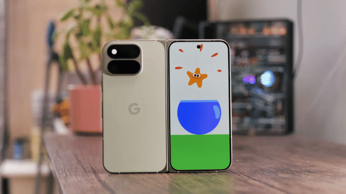 Pixel 11 Pro Fold giống smartphone thường khi đóng máy