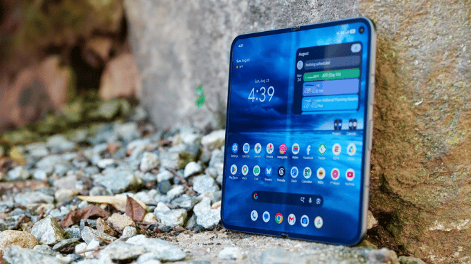 Pixel 11 Pro Fold tập trung sức mạnh vào AI và trải nghiệm Google
