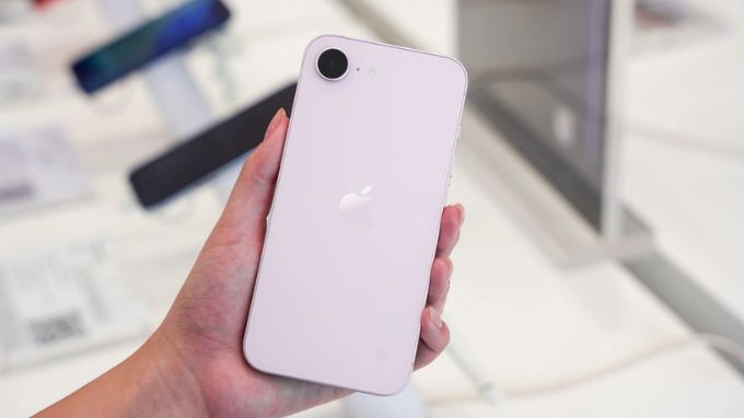 iPhone 17e sở hữu phong cách thiết kế tối giản