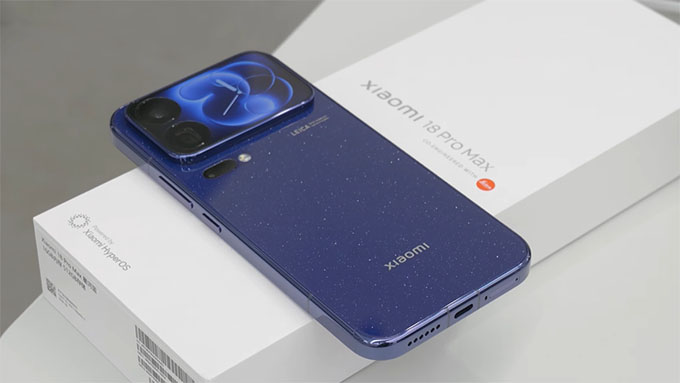 Xiaomi 18 Pro Max chọn hướng đi táo bạo hơn với màn hình mặt lưng AMOLED 2,9 inch