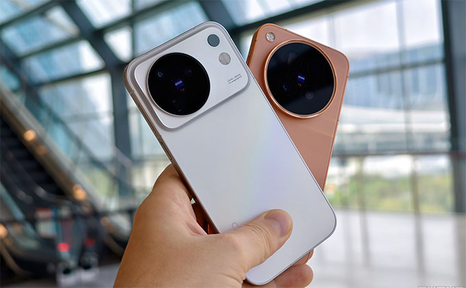 Vivo X500 - Flagship tầm trung với pin 7.500mAh