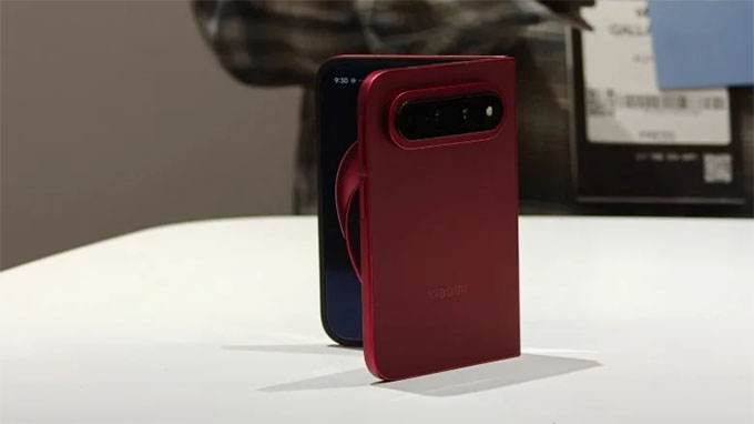  Xiaomi 18 Fold 