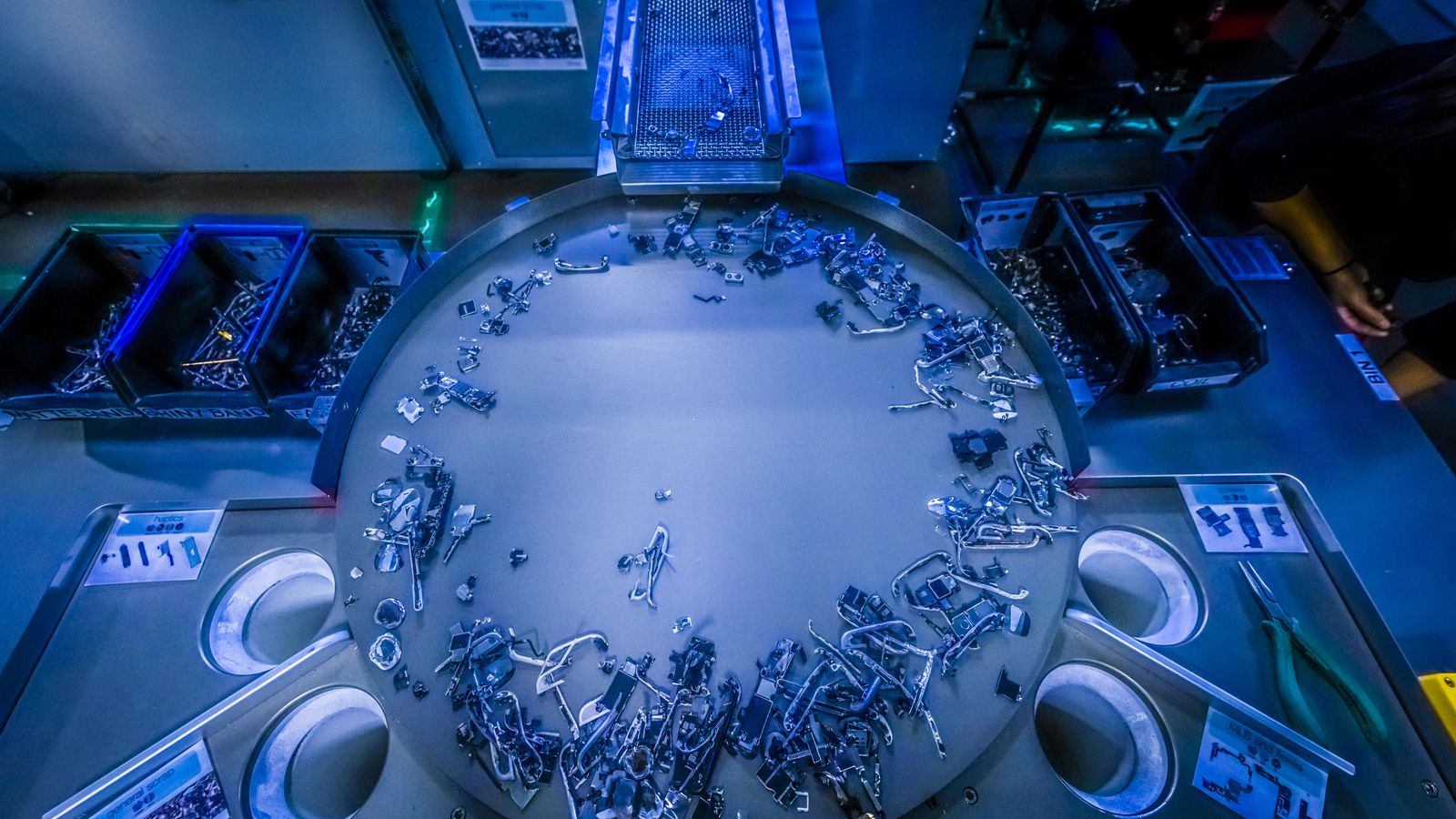 Apple khởi kiện công ty bán trái phép các thiết bị tái chế của mình