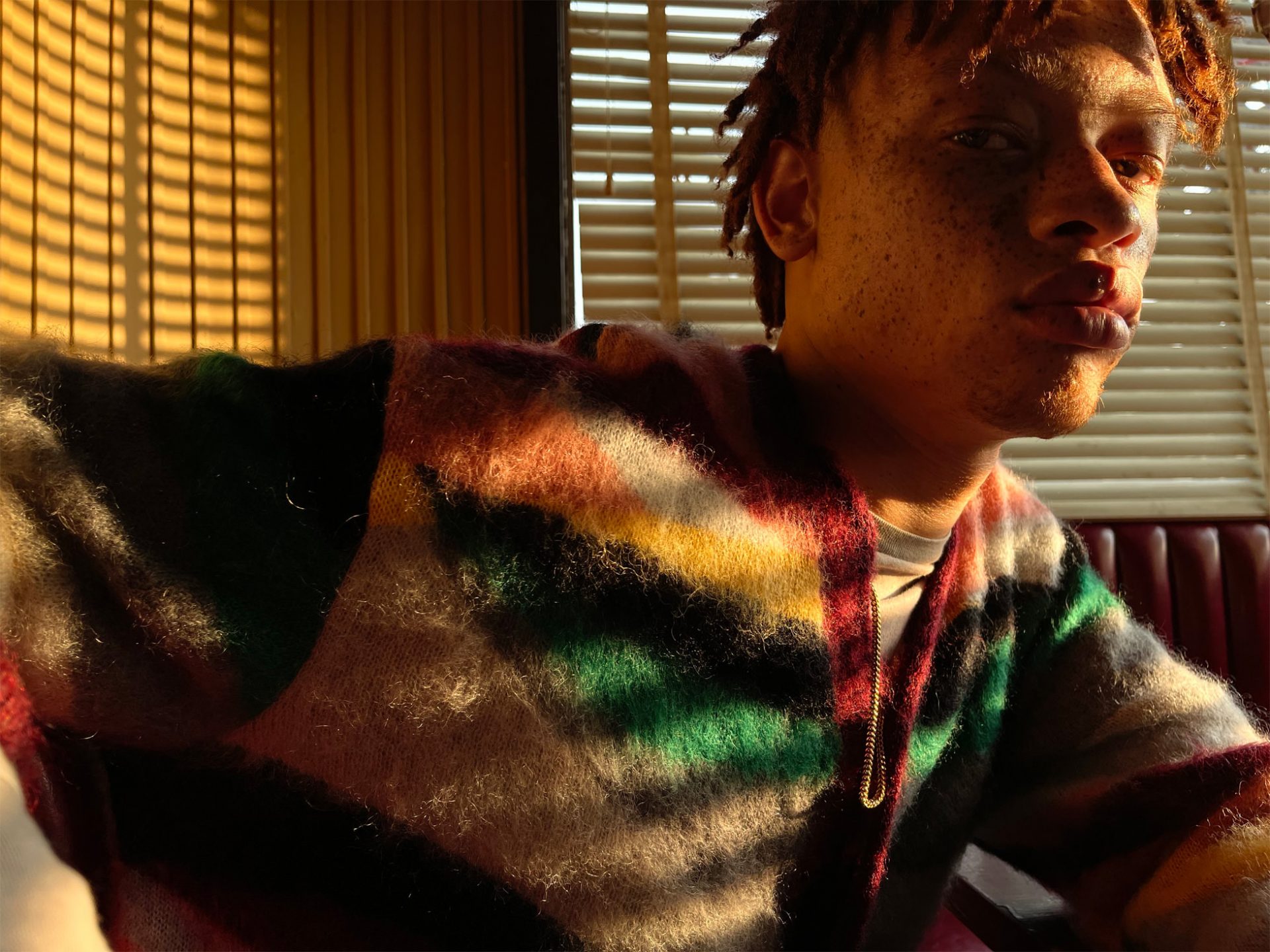 iPhone-12-Pro-iPhone-12-Pro-Max-ra-mat_5