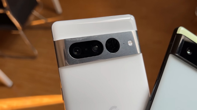 Dãy camera sau độc đáo của Google Pixel 7 Pro
