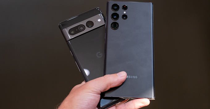Mua Google Pixel 7 Pro hay Galaxy S22 Ultra: Đâu là ông vua đáng lựa chọn hàng đầu thế giới Android
