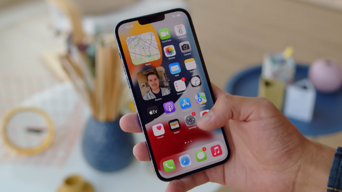 Mẫu mã, hiển thị cao cấp của iPhone 13 Pro Max