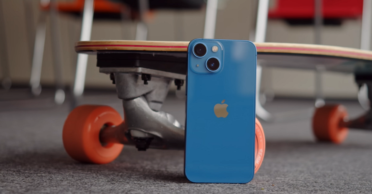 Đánh giá iPhone 13 mini: Có còn đáng mua vào năm 2023?