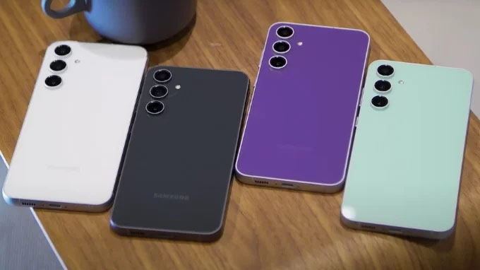 Galaxy S23 FE đắt hơn một chút so với Pixel 8