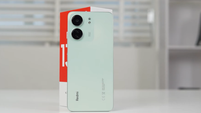 Điện thoại chơi game giá rẻ realme Note 50