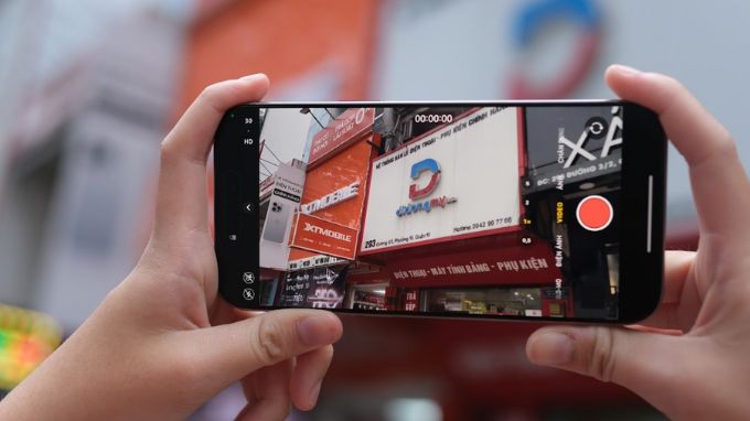 Kiểm tra màn hình và độ nhạy cảm ứng