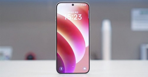 Oppo Find X8 sẽ là điện thoại đầu tiên có màn hình bảo vệ mắt trong điều kiện thiếu sáng