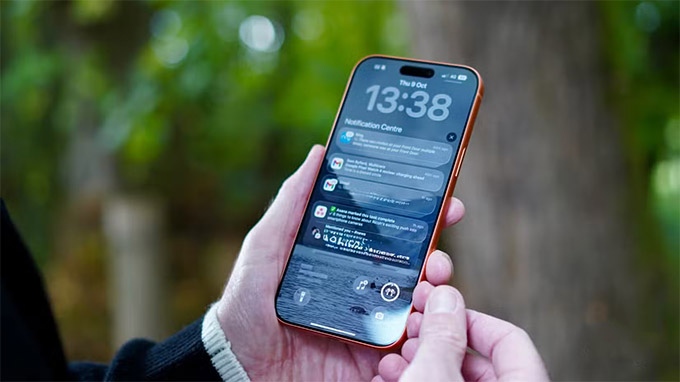 Tính năng AI nổi bật trên iPhone 17 Pro Max