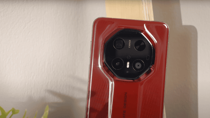 Bộ camera phối hợp nhịp nhàng trên Huawei Mate 70 RS Ultimate