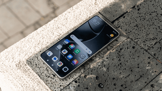 Dimensity 8400-Ultra trên Xiaomi 15T - hiệu năng tầm trung cao