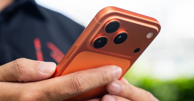 iPhone 17 Pro Max 2TB (Chính Hãng) phù hợp với những ai?