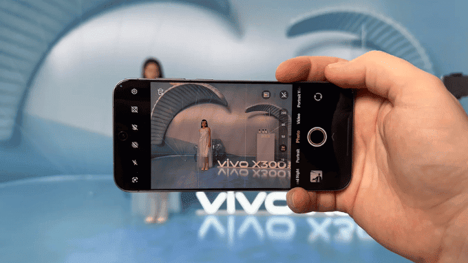 Hệ thống camera 200MP telephoto trên Vivo X300 Pro