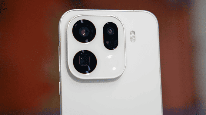 Hệ thống camera Oppo Find X9 Pro với telephoto 200MP