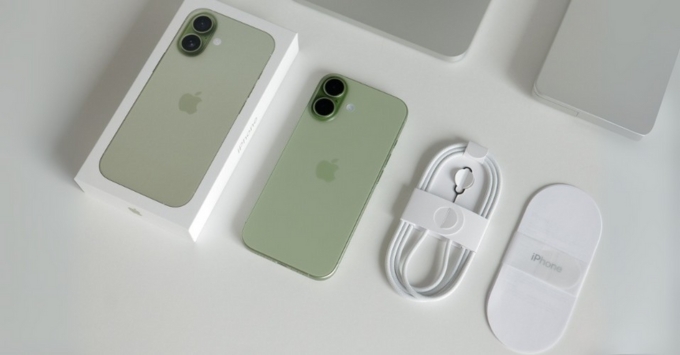 Pin iPhone 17 512GB (LL/A) cho thời lượng sử dụng thực tế bao lâu?