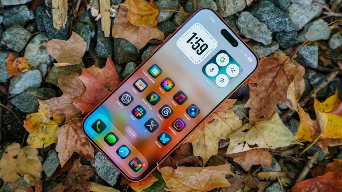 iPhone 17 Pro Max hiển thị nổi bật