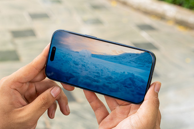 Trải nghiệm hình ảnh đỉnh cao với Super Retina XDR