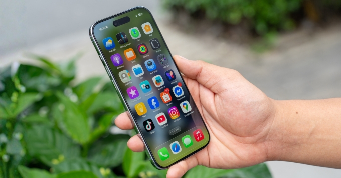 Màn hình Super Retina XDR – Chuẩn mực hiển thị đỉnh cao