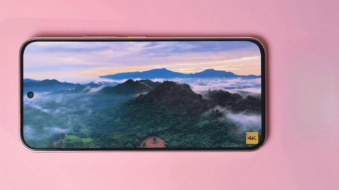 Màn hình Nubia Air 6,78 inch với độ sáng đỉnh 4.500 nits