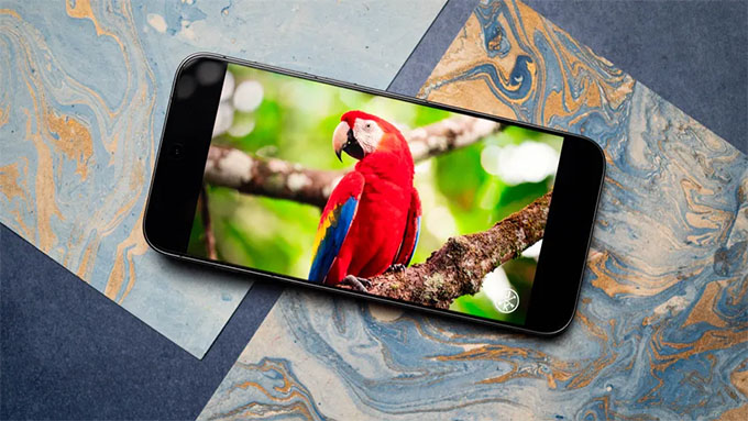 Màn hình AMOLED 6.8 inch - Rực rỡ và bảo vệ mắt tối ưu