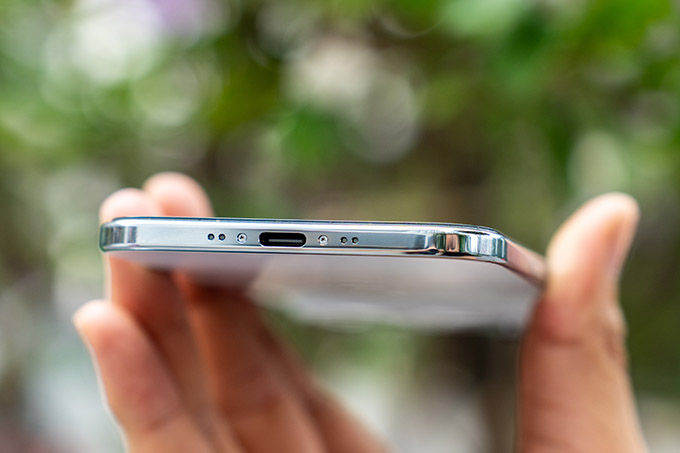 Thời lượng pin ấn tượng