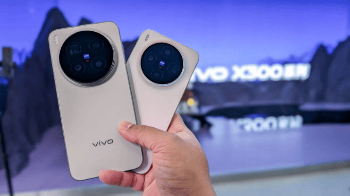 Pin Vivo X300 hay Vivo X300 Pro tối ưu hơn?