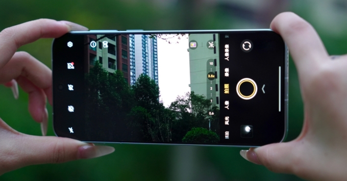 Camera của Pixel 10 Pro vs Vivo X300 Pro chụp ảnh ban ngày và ban đêm ra sao?