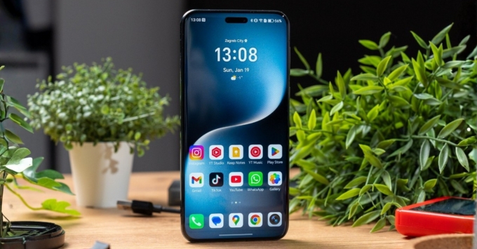 Màn hình iPhone 17 vs Honor Magic 8: Trải nghiệm hiển thị ra sao?