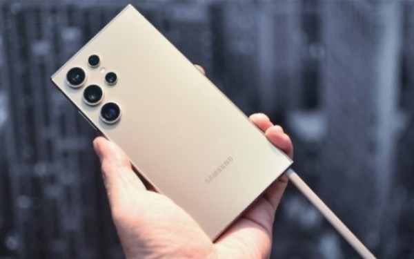 Top7 điện thoại Samsung pin trâu 2025: Dùng cả ngày!