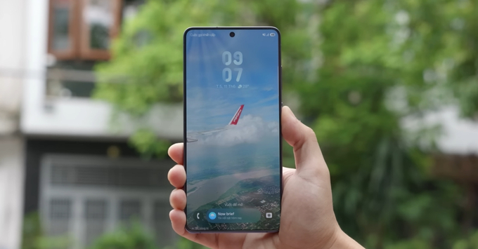 S26 Ultra tối ưu hóa năng lượng thông minh cho cả ngày làm việc.