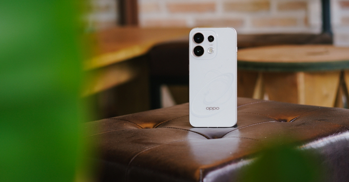Camera 200MP chống rung OIS trên Reno16 Pro 5G biến thiết bị thành một studio thu nhỏ, cực kỳ lý tưởng cho sinh viên ngành Truyền thông.