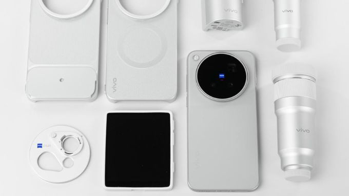 Vivo X500 Pro sở hữu cụm 3 camera